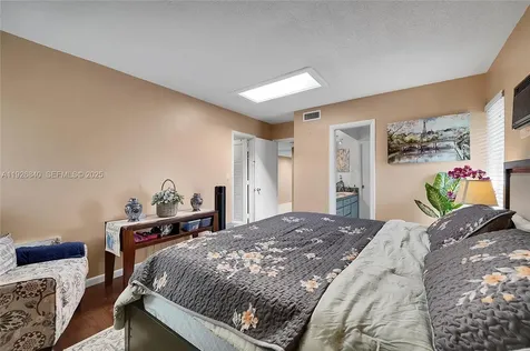 4713 Banyan Lane Tamarac FL 33319