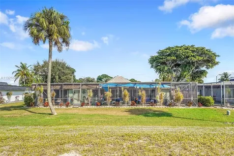 4713 Banyan Lane Tamarac FL 33319