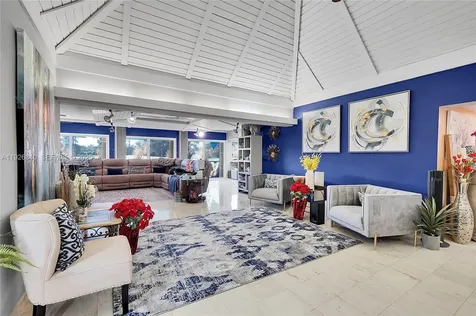 4713 Banyan Lane Tamarac FL 33319