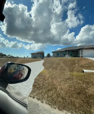 2002 NW 3 Terrace Cape Coral FL 33993