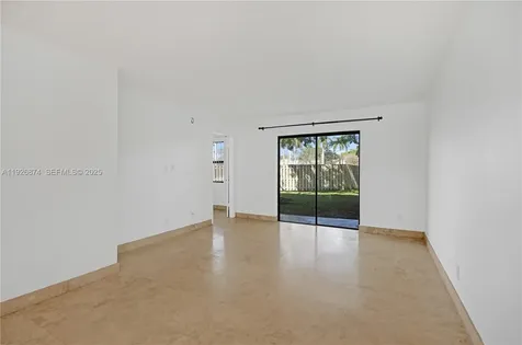 15801 W Waterside Circle Sunrise FL 33326