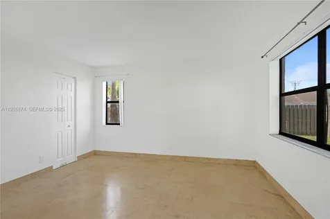 15801 W Waterside Circle Sunrise FL 33326