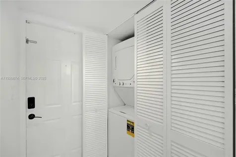 15801 W Waterside Circle Sunrise FL 33326