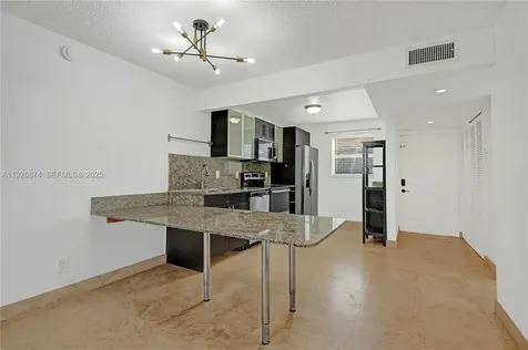 15801 W Waterside Circle Sunrise FL 33326