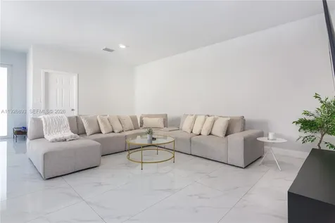 1968 NW 25th Avenue Miami FL 33125