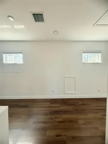 977 NE Trailside Run Port St. Lucie FL 34983