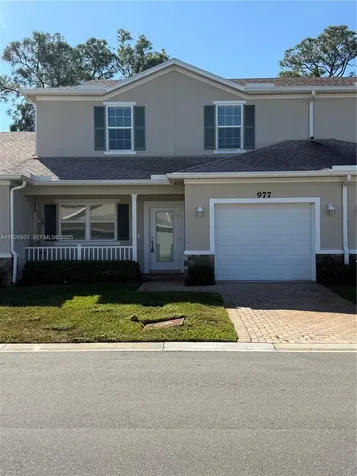 977 NE Trailside Run Port St. Lucie FL 34983