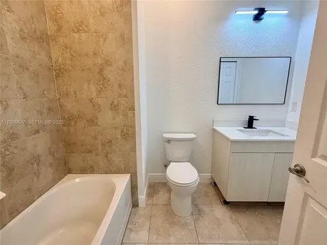 977 NE Trailside Run Port St. Lucie FL 34983