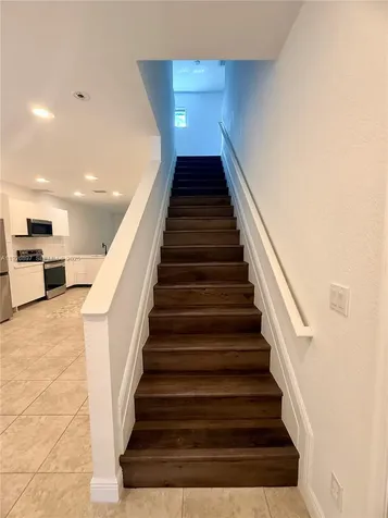 977 NE Trailside Run Port St. Lucie FL 34983