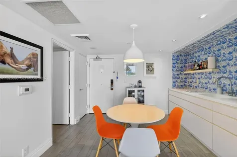 1100 West Avenue Miami Beach FL 33139