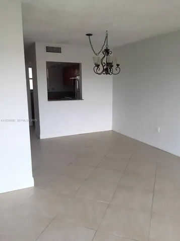 9375 Fontainebleau Boulevard Miami FL 33172