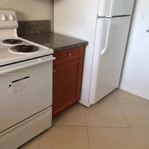 9375 Fontainebleau Boulevard Miami FL 33172