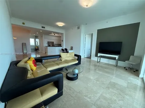 15051 Royal Oaks Lane North Miami FL 33181