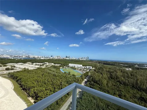 15051 Royal Oaks Lane North Miami FL 33181