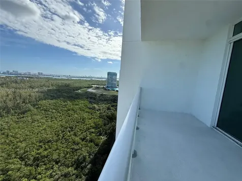 15051 Royal Oaks Lane North Miami FL 33181