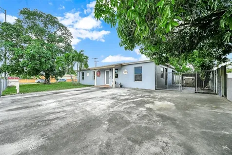 4020 E 10th Avenue Hialeah FL 33013