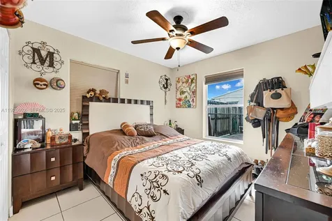 4020 E 10th Avenue Hialeah FL 33013