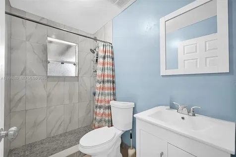 4020 E 10th Avenue Hialeah FL 33013