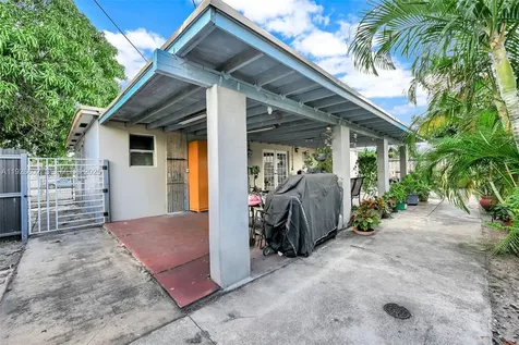 4020 E 10th Avenue Hialeah FL 33013