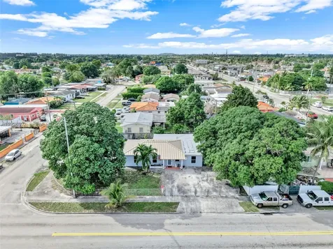 4020 E 10th Avenue Hialeah FL 33013