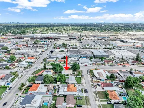 4020 E 10th Avenue Hialeah FL 33013