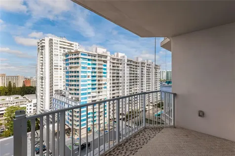 18011 Biscayne Boulevard Aventura FL 33160