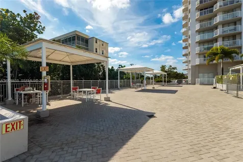 18011 Biscayne Boulevard Aventura FL 33160