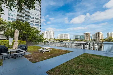 18011 Biscayne Boulevard Aventura FL 33160