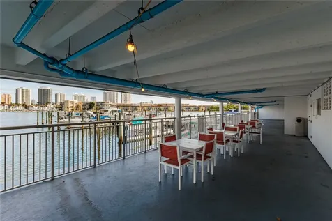 18011 Biscayne Boulevard Aventura FL 33160