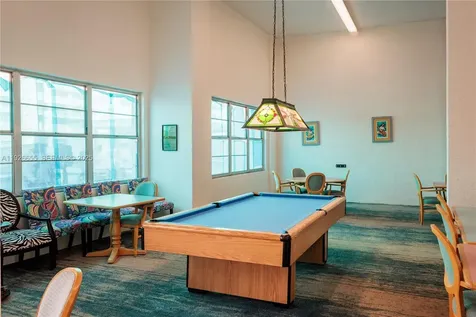 18011 Biscayne Boulevard Aventura FL 33160