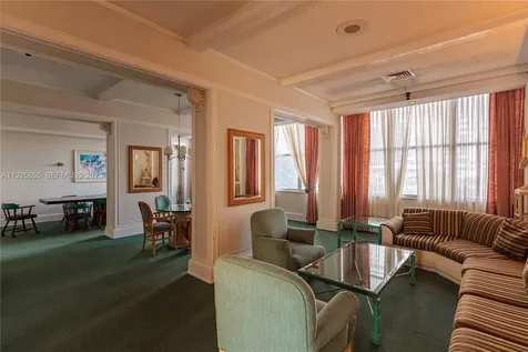 18011 Biscayne Boulevard Aventura FL 33160