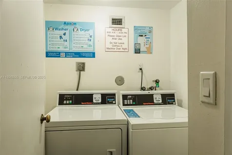 18011 Biscayne Boulevard Aventura FL 33160