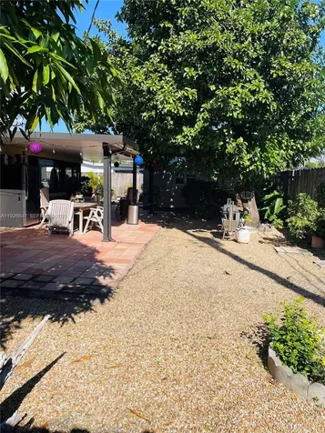 4635 SW 95th Avenue Miami FL 33165