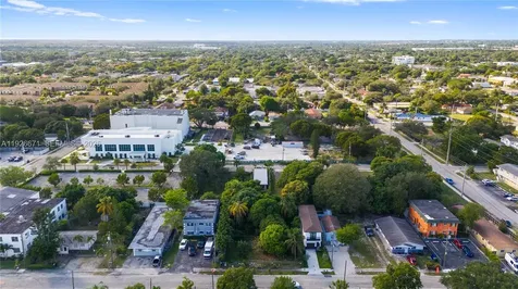 425 NW 7th Terrace Fort Lauderdale FL 33311