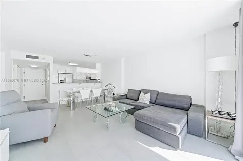 345 Ocean Drive Miami Beach FL 33139