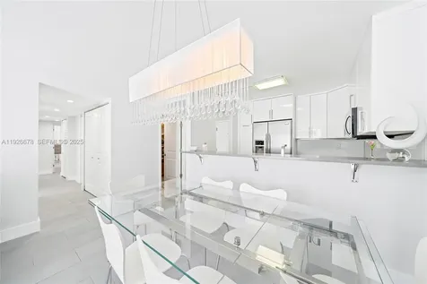 345 Ocean Drive Miami Beach FL 33139