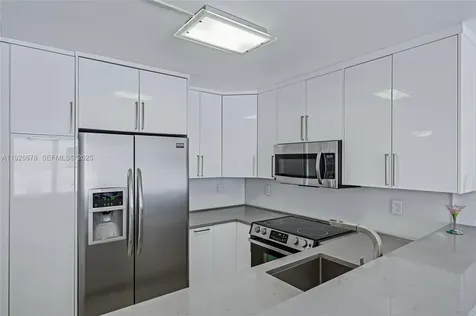 345 Ocean Drive Miami Beach FL 33139