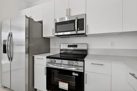 13885 SW 261 Terrace Homestead FL 33032