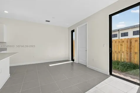 13885 SW 261 Terrace Homestead FL 33032
