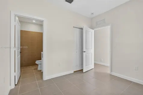 13835 SW 261 Terrace Homestead FL 33032
