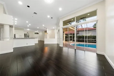 2893 Oakbrook Drive Weston FL 33332