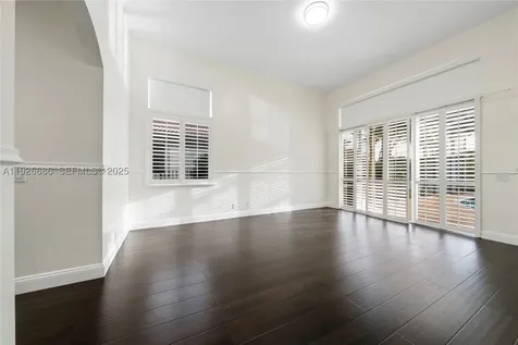 2893 Oakbrook Drive Weston FL 33332
