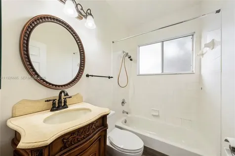 2893 Oakbrook Drive Weston FL 33332