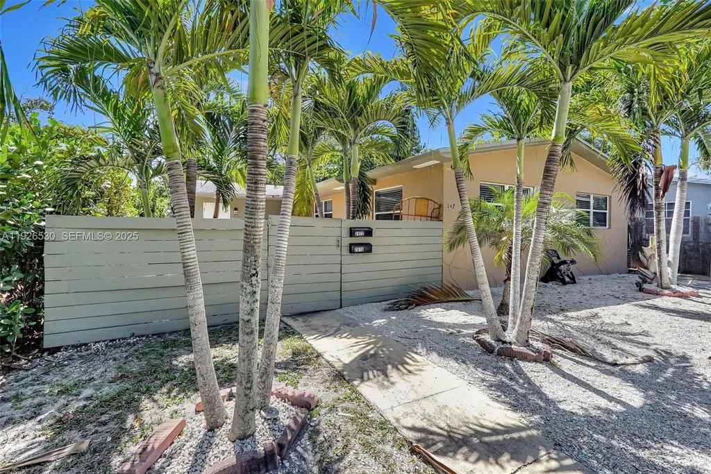 2470 NE 182nd Terrace North Miami Beach FL 33160