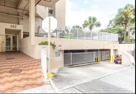102 SW 6th Avenue Miami FL 33130