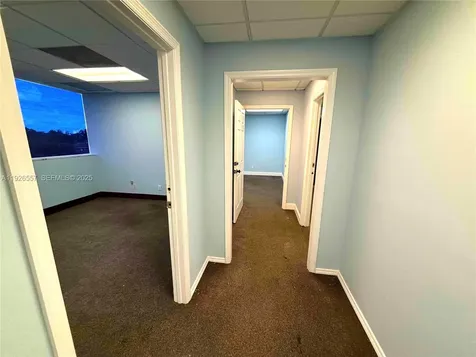 2727 E Oakland Park Boulevard Fort Lauderdale FL 33306