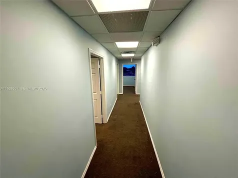 2727 E Oakland Park Boulevard Fort Lauderdale FL 33306