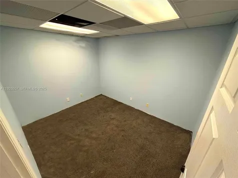 2727 E Oakland Park Boulevard Fort Lauderdale FL 33306