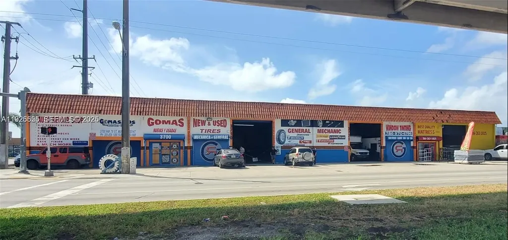 Hialeah FL 33147