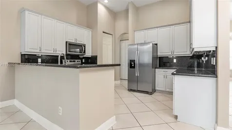 7116 W Pinecreek Way Coconut Creek FL 33073